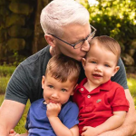 Anderson Cooper illness Children