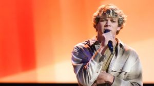 Mor Ilderton’s American Idol Journey From Gas Worker to Stage Light